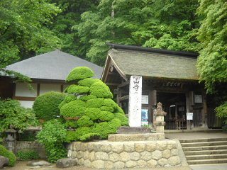 山寺・羽黒山・山形ローカル鉄道の旅